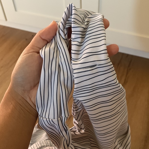 BUNDLE SWIM SUIT SET - Picture 4 of 6